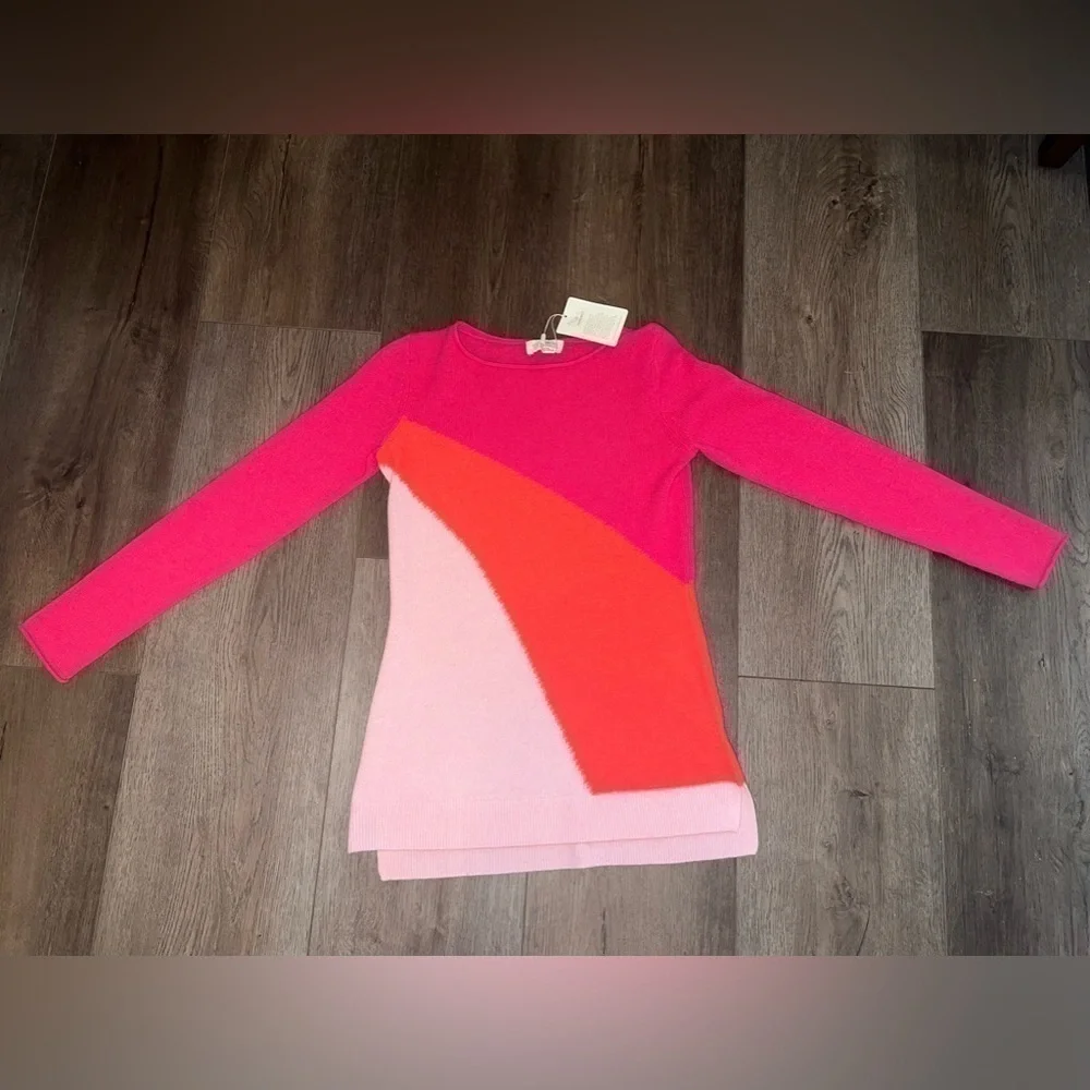 NWT Kinross Cashmere sweater. - Picture 1 of 4